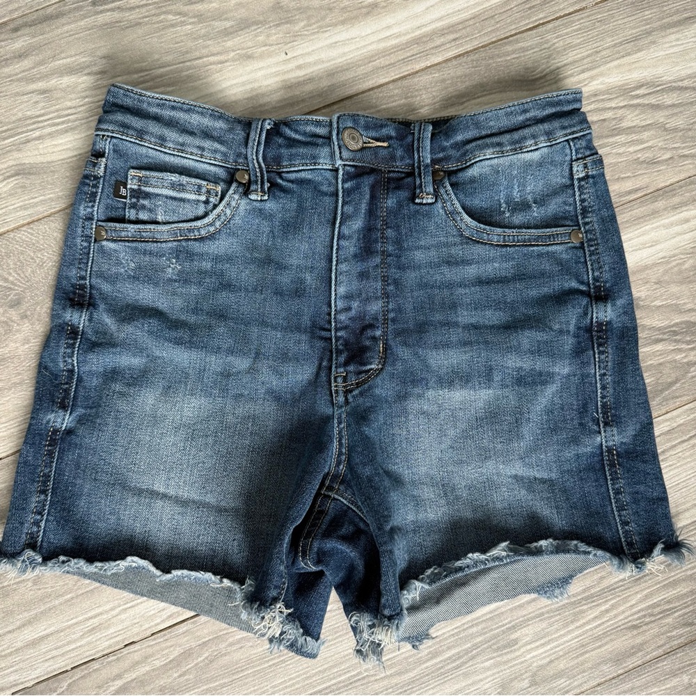 Judy Blue Denim Women's Shorts frayed hem size medium